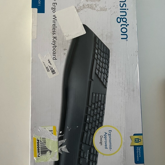 Kensington Pro Fit Ergonomic Wireless Keyboard - Picture 3 of 6